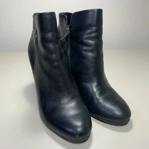 Sam Edelman Black Soft Leather  Block Heel Round Toe Boots